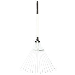 Teleskopické kovové hrábě