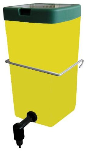 Závěsná niplová napáječka 1000 ml